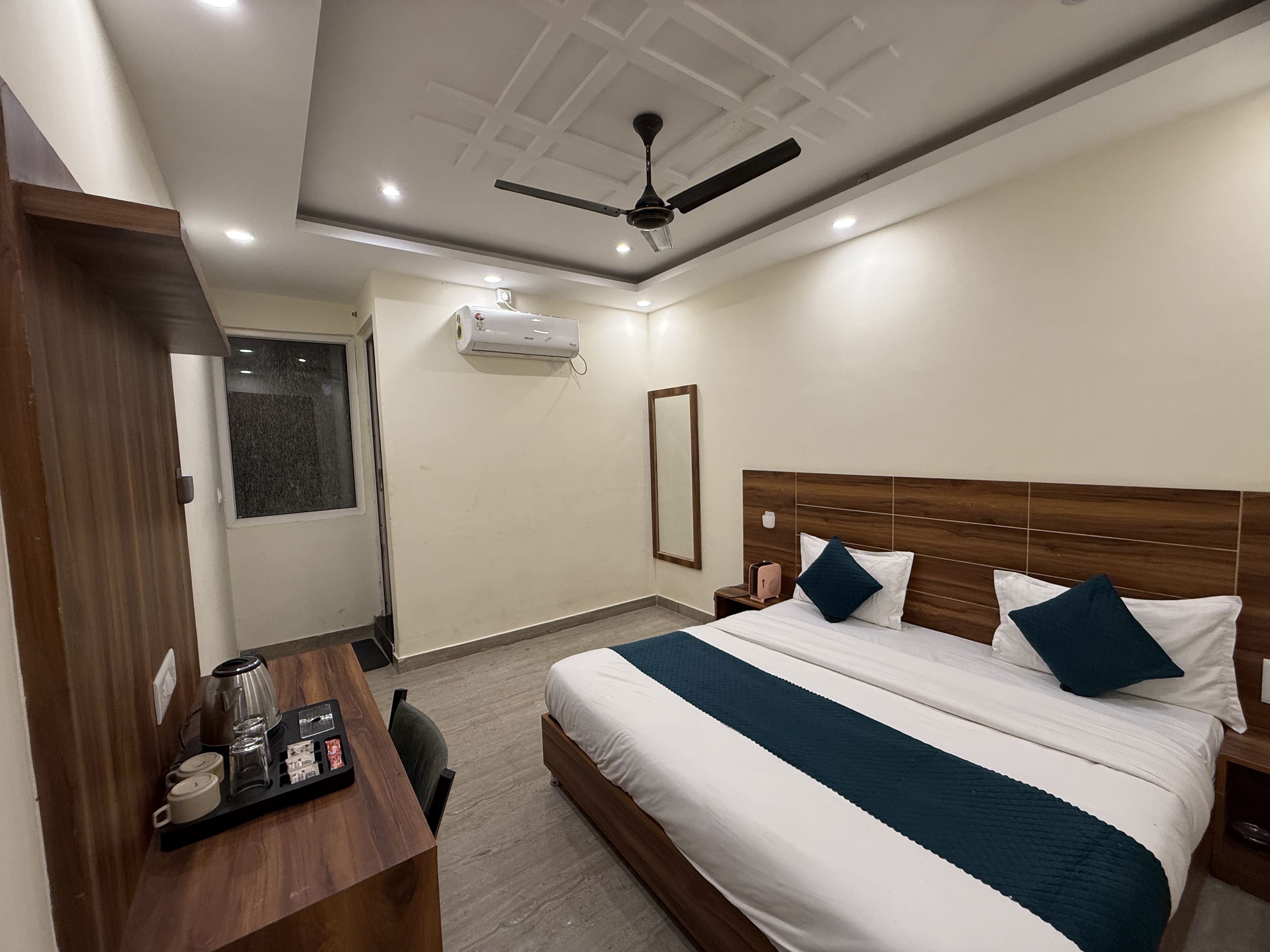 Peaceful Accommodation Room
